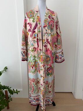 ZARA Kimono Style Lined Robe Side Slits Pockets Colourful Boho Festival Floral